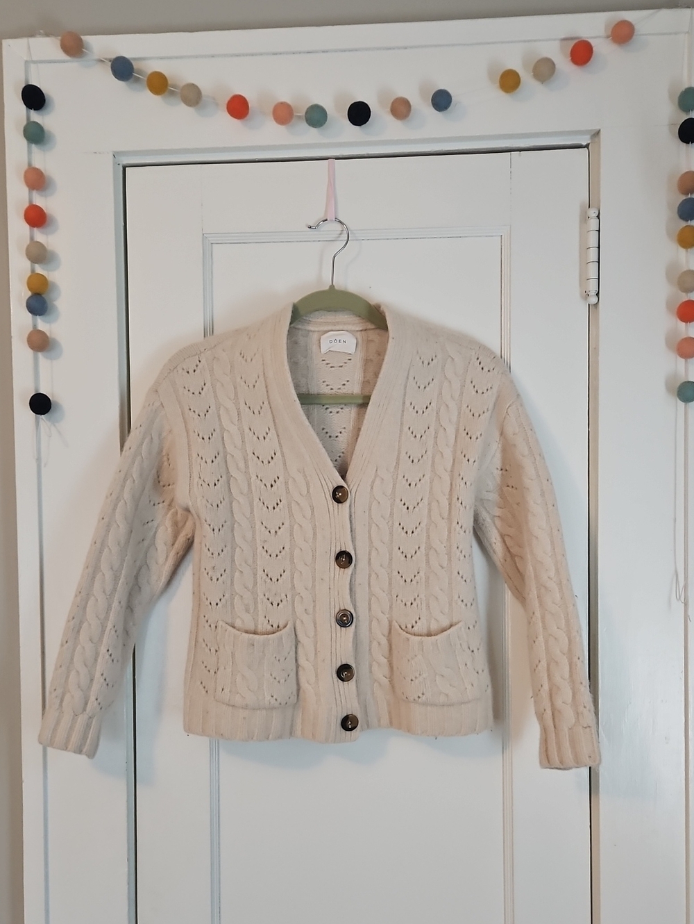 Doen Cream Cable-Knit Button-Front Cardigan